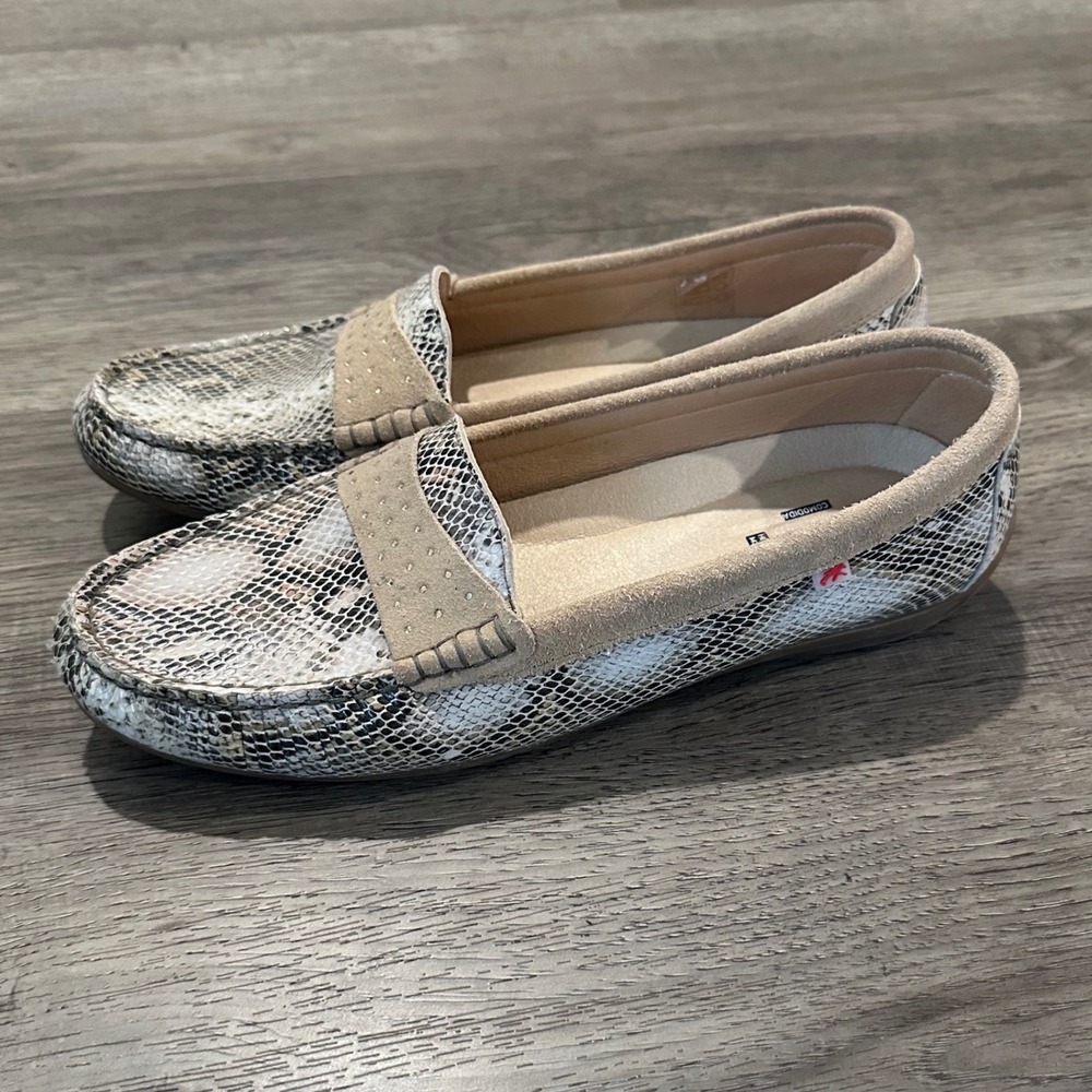 Fluchos Femme Python Snake Print Leather Driving Moccasin Loafers Size 10